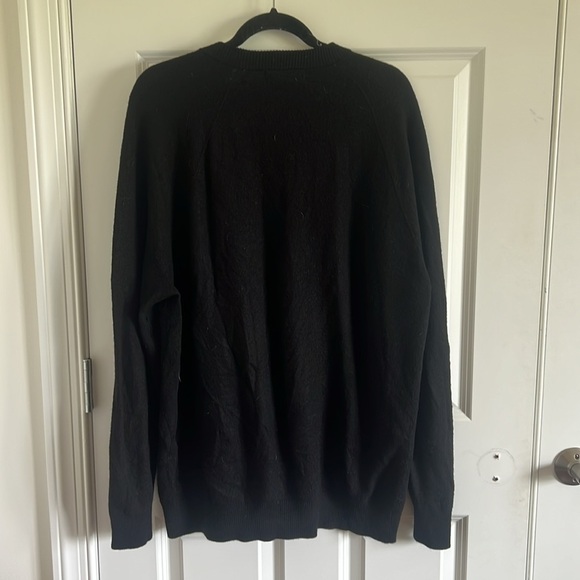 BR Standard Size Large Black 70% Wool Sweater - Picture 4 of 6